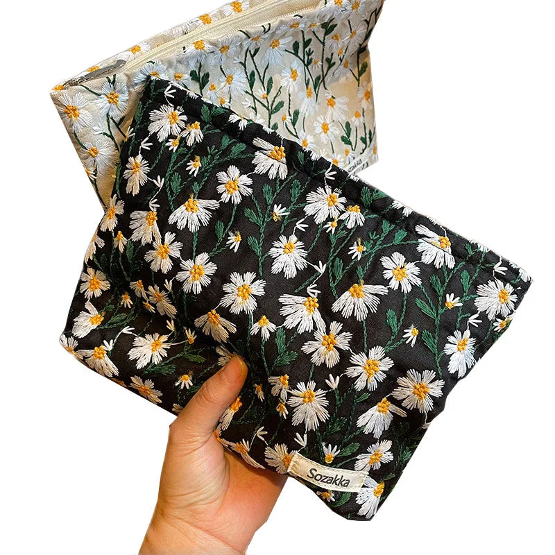 Flower Printed Women Cosmetic Bag Pencil Case Travel Necesserie Floral Cute Makeup Lipsticks Make Up Brushes Storage Bag Pouch