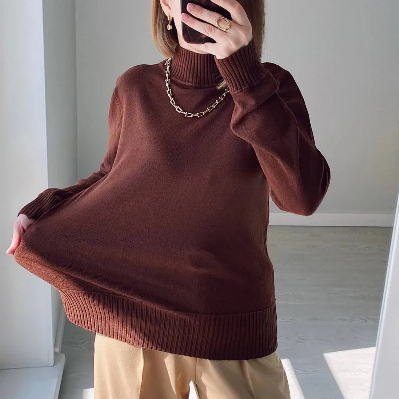 Turtleneck Sweater - Cozy & Stylish