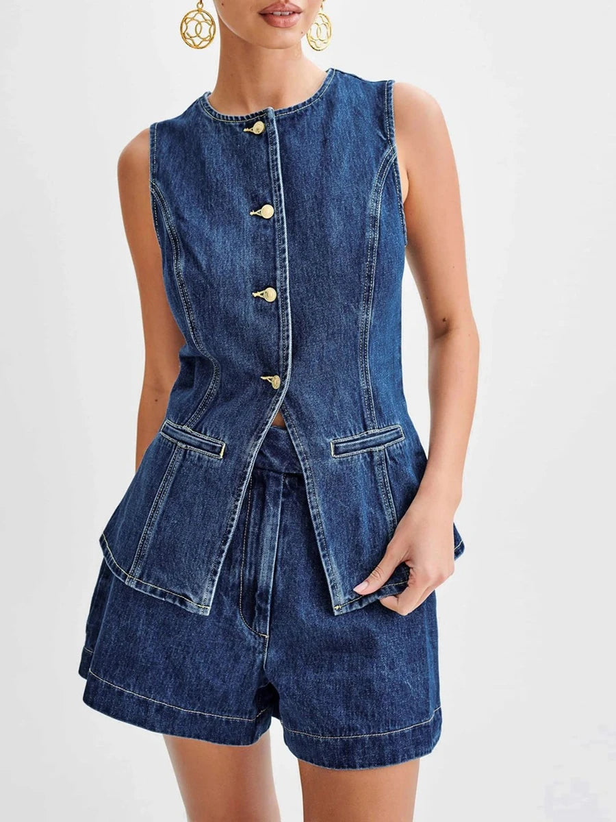 Women's Denim Vest: Versatile & Stylish Spring/Fall Outerwear