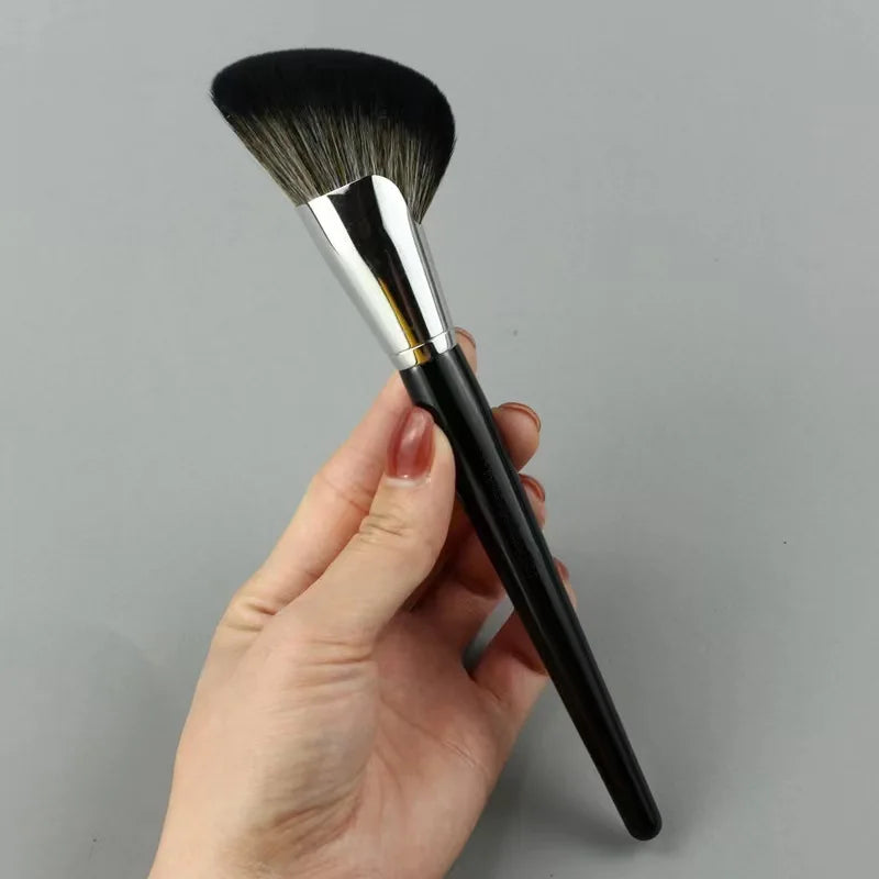 Meikkisivellin Oblique Head Foundation Concealer Bronzer Sculpting Powder Brush Kasvopohja Meikki Kauneus Ammattityökalut 